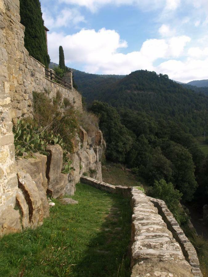 Castell De Llaes Villa Exterior photo